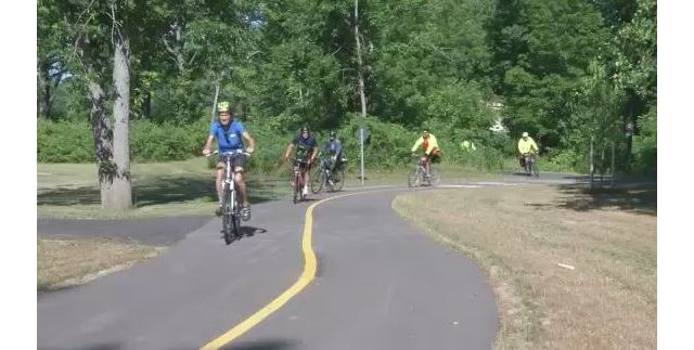 Hundreds of Cyclists Begin Journey from Buffalo to Albany Along Erie Canal - TWC News