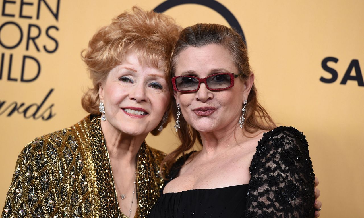 Debbie Reynolds dead at 84, one day after daughter Carrie Fisher dies