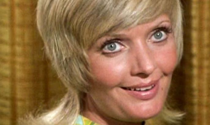 Florence Henderson, Mom on 'The Brady Bunch,' Dies at 82