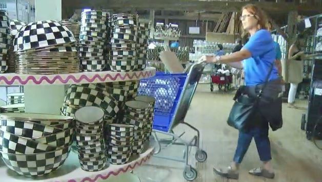 One Of A Kind Barn Sale Brings Thousands To Cny