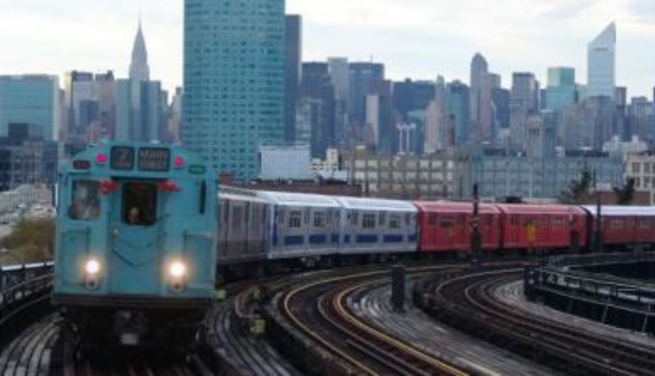 Vintage subway train rolling out for Mets home opener