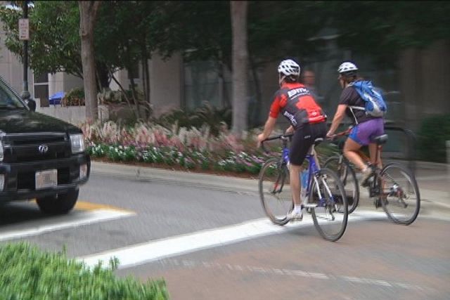 Neighbors Split on Bike Lane Proposals in Albany - TWC News