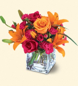 Martin Flowers, Birmingham, Alabama - Teleflora's Uniquely Chic Bouquet, picture