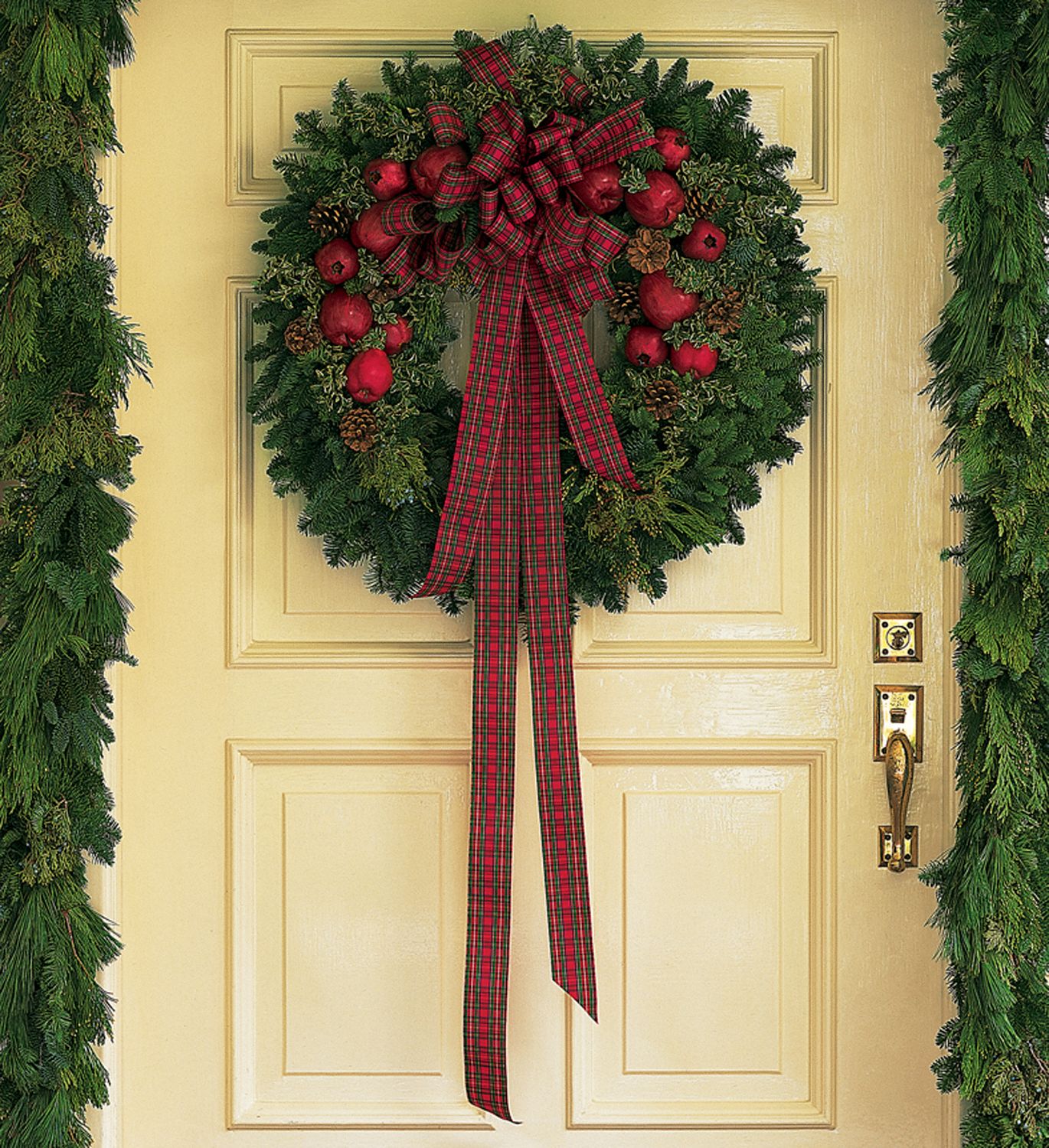 Fresh Wreath with Apples Flowers