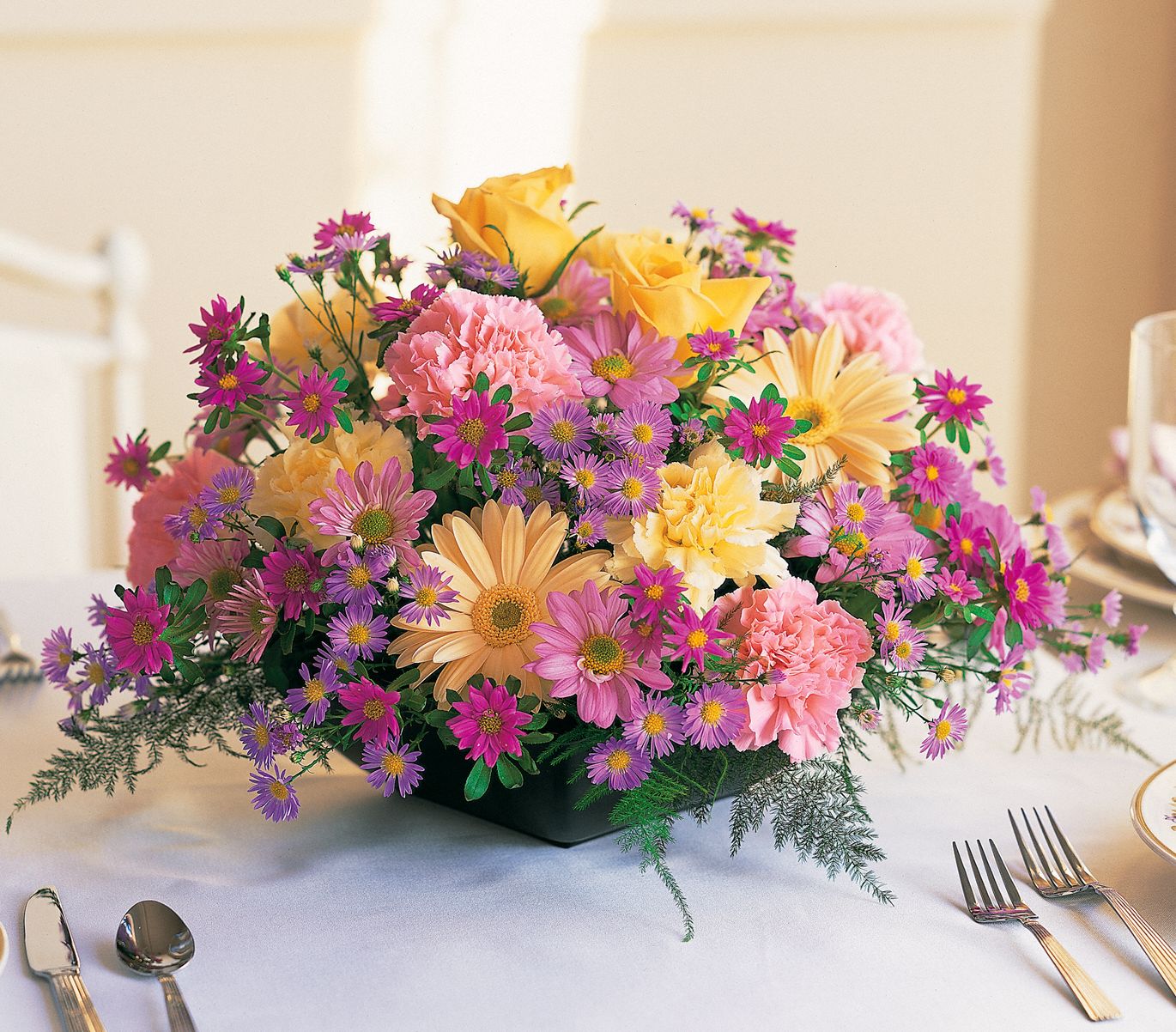 Garden Centerpiece Flowers