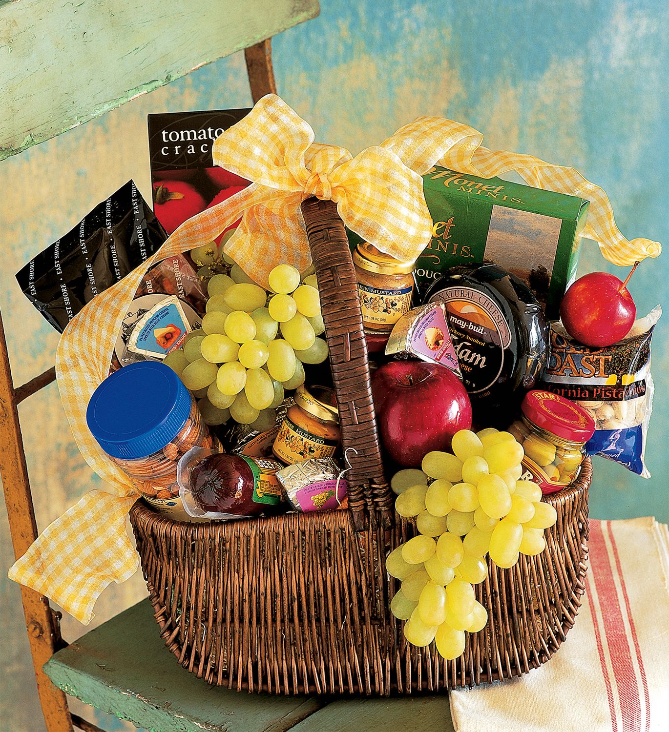 Gourmet Picnic  Gift Basket