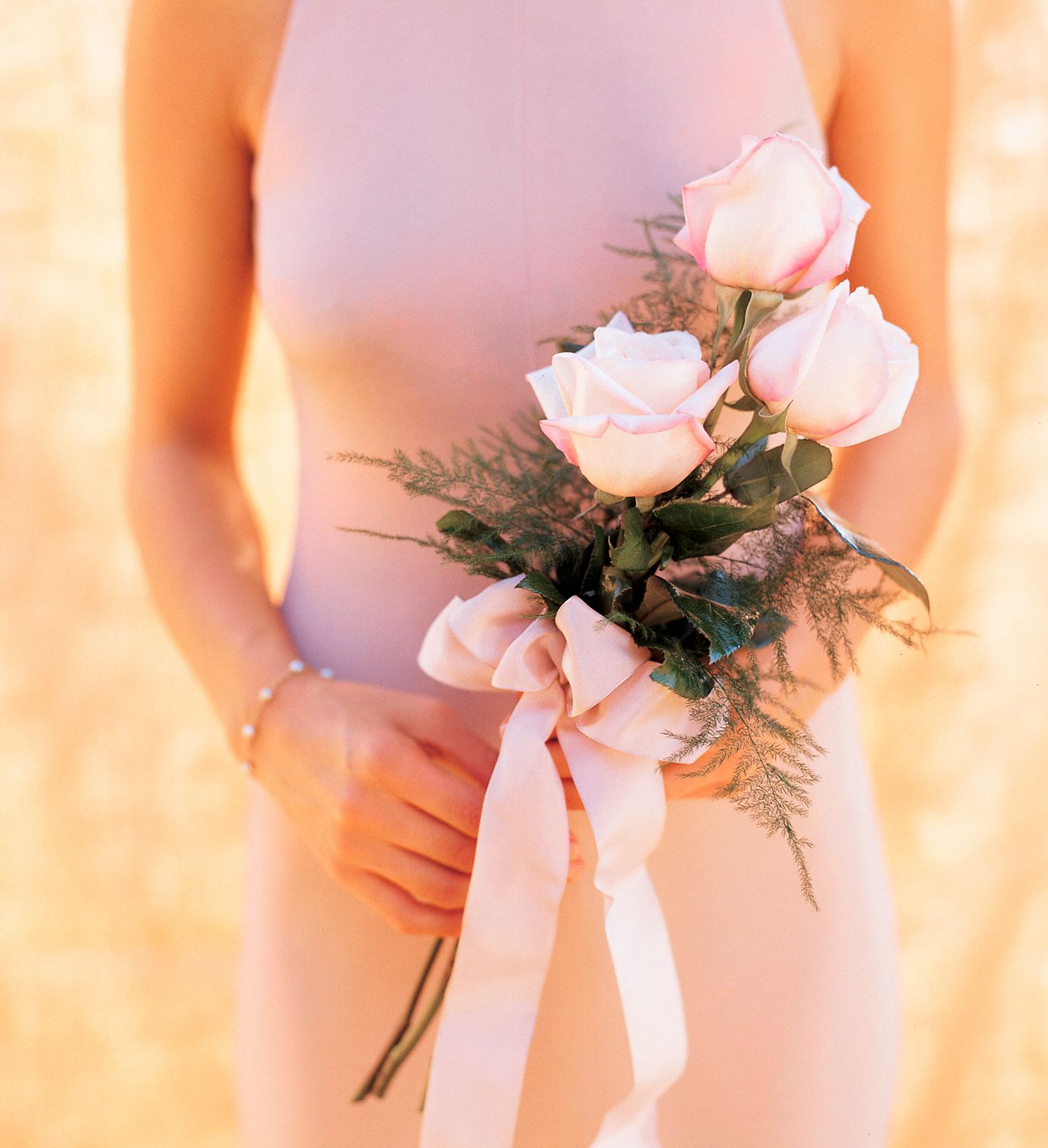 Simple Pink Roses to Carry, picture