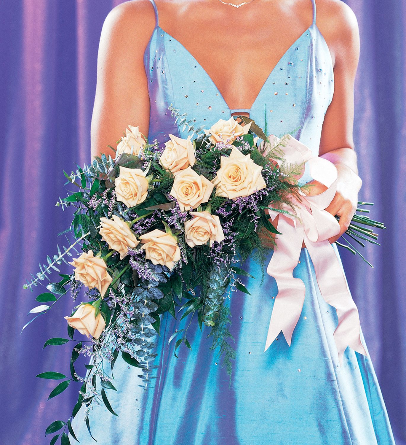 Champagne Rose Presentation Bouquet in West Hills&nbsp;CA, Flowers On the Hills