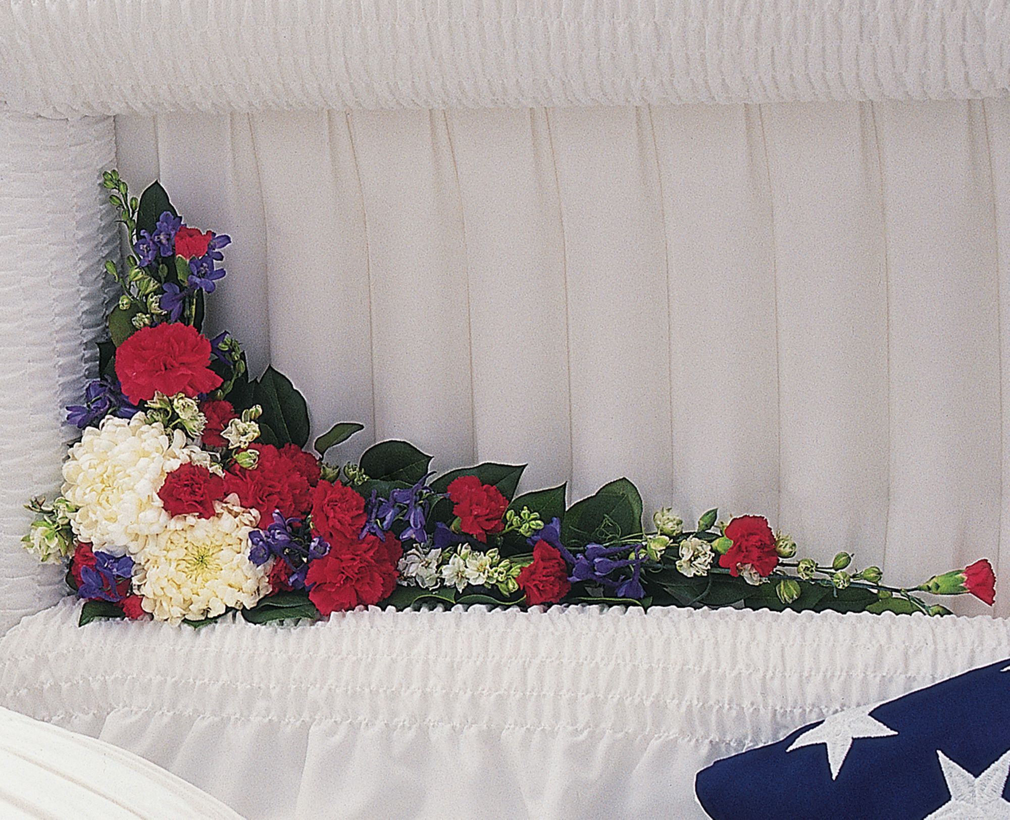 Patriotic Spirit Cluster Flowers