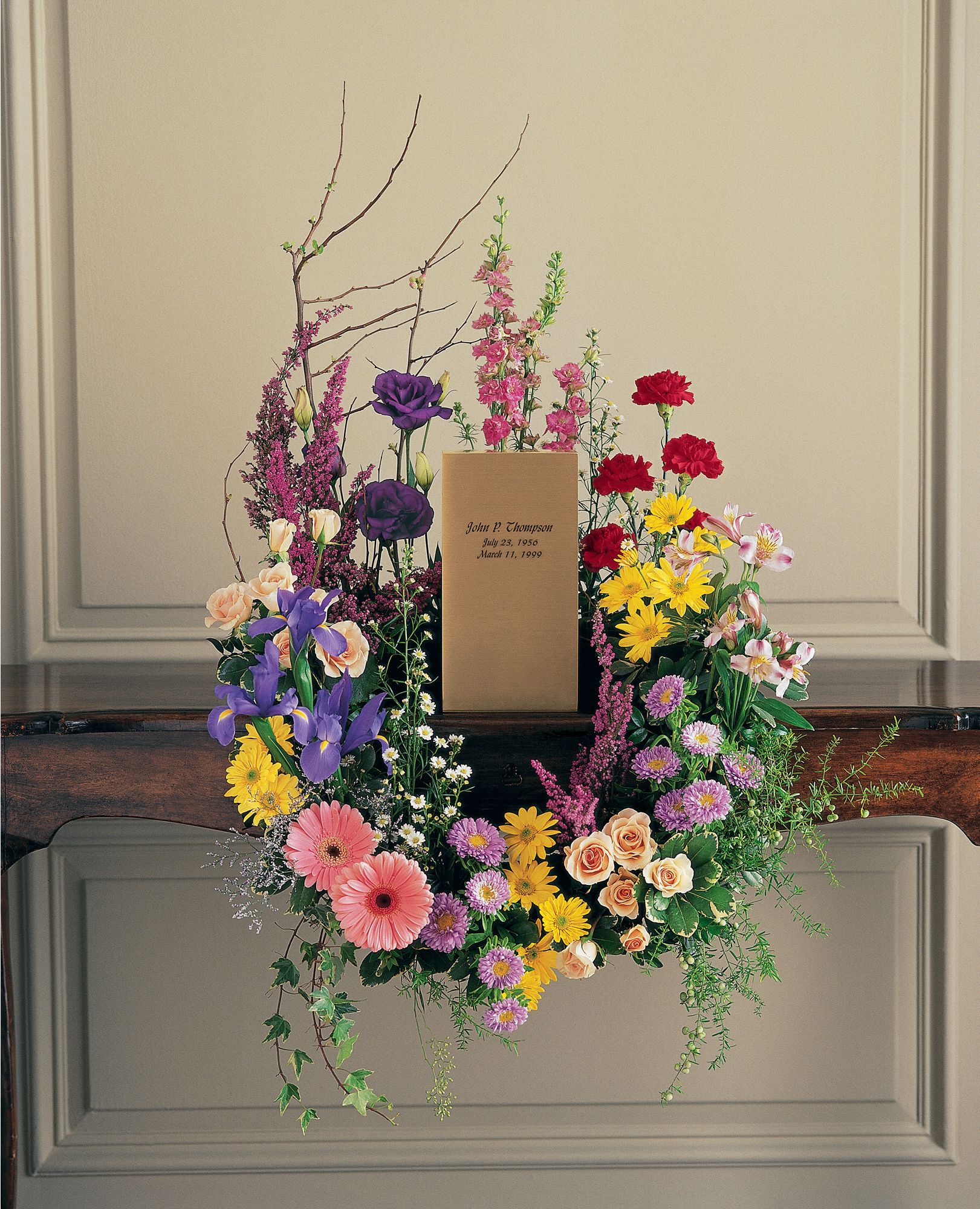 Cremation Urn Wreath in West Hills&nbsp;CA, Flowers On the Hills
