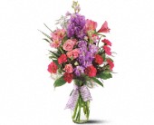 Grigg's Flowers, Carlsbad, New Mexico - Teleflora's Fragrance Vase, picture