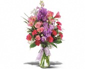 Grigg's Flowers, Carlsbad, New Mexico - Teleflora's Fragrance Vase, picture