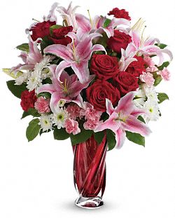 Teleflora's Swirling Beauty Bouquet