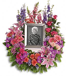 Etiquette &amp; FAQ for Choosing Flowers for a Funeral Teleflora