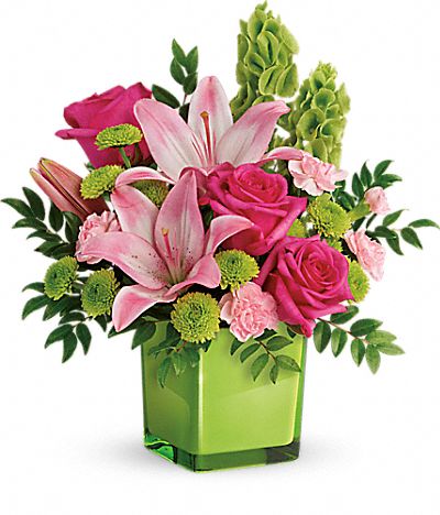 Teleflora’s In Love With Lime Bouquet