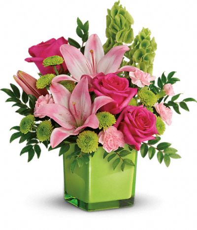 Teleflora’s In Love With Lime Bouquet