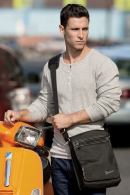 Vespa® Premium Commuter Bag