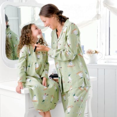 Mother Baby Matching Outfits on Matching Christmas Family Pajamas Page 9   Matching Christmas