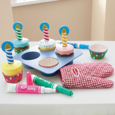 Melissa & Doug® Bake & Decorate Cupcakes