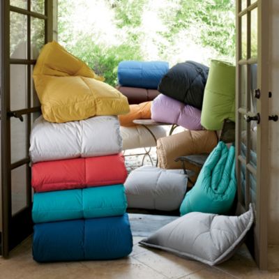 LaCrosse&reg; Down Comforter / Duvet
