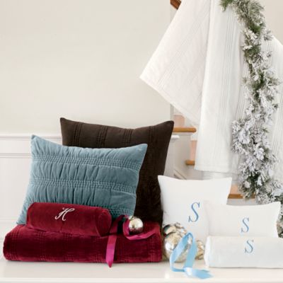 Classic Velvet Quilt