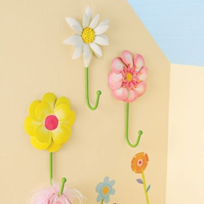 Daisy Days Iron Wall Hooks