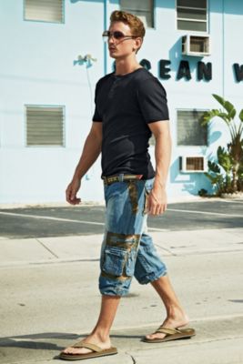 P.O.V.® HENLEY TEE & P.O.V.® BUNKER SHORT