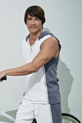 Body Tech® Pebble Sleeveless Hoodie