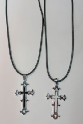 Smash® Inner Cross Necklace