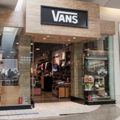 closest vans store