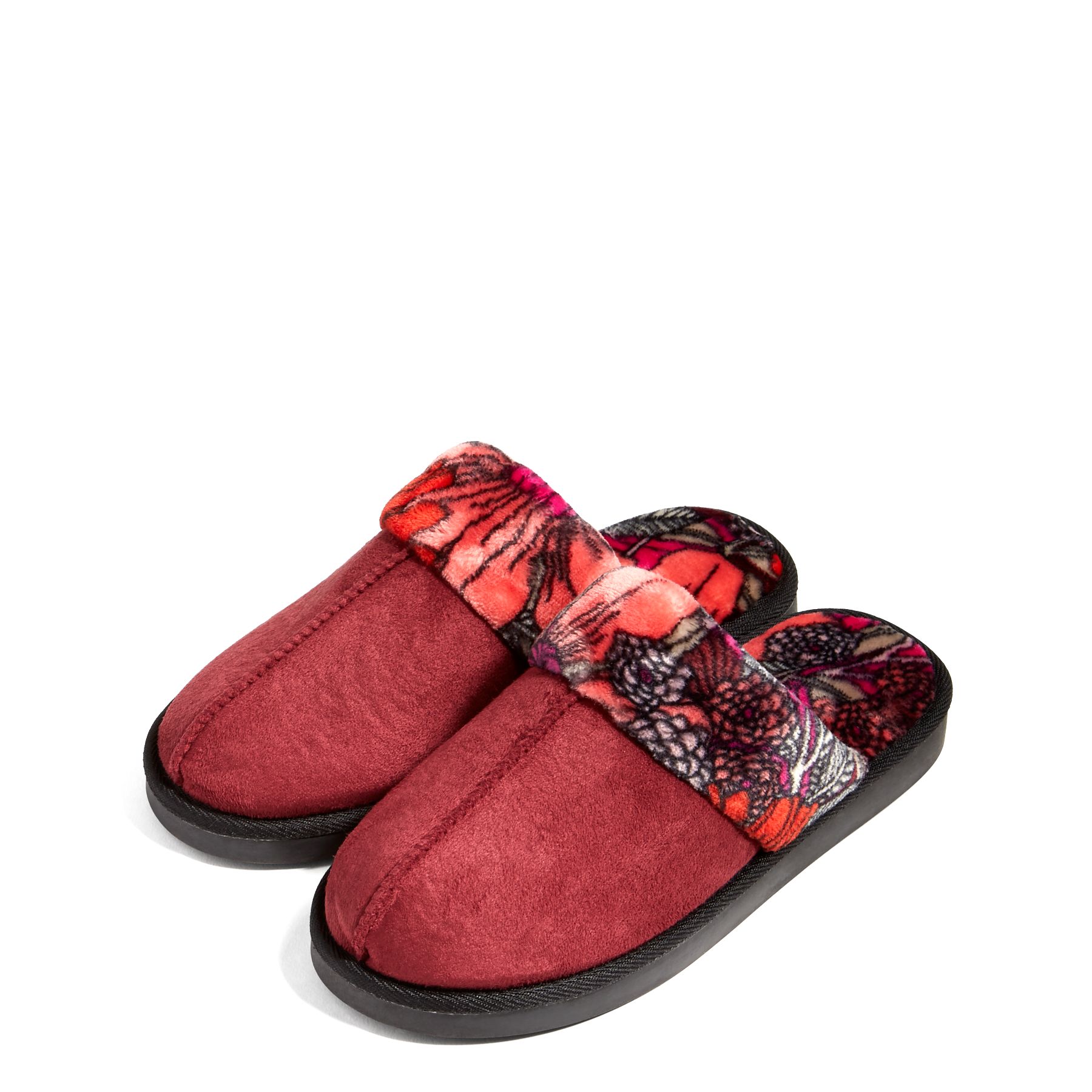 Vera Bradley Cozy Slippers in Bohemian Blooms