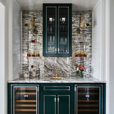 BonesteelTroutHall_JeffHolt_RWKM30_NOSK23_HNSF24_PullmanCabinetry_ReposeMosaic.jpg