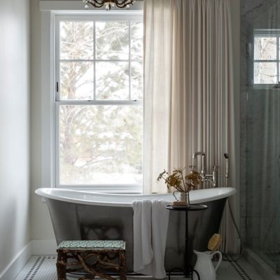 Designer: Emily Janak Interiors,Photographer: Lisa Flood