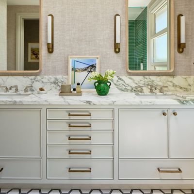 Designer: L+P Interiors,Developer: Millennial Development,Architect: Richardson Pribuss,Photographer: R. Brad Knipstein