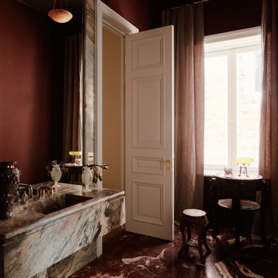 Designer: Tinatin Kilaberidze Design,Photographer: William Jess Laird