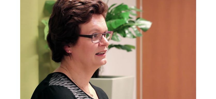 AIG:n Naisten Syöpävakuutus -asiakkaan haastattelu