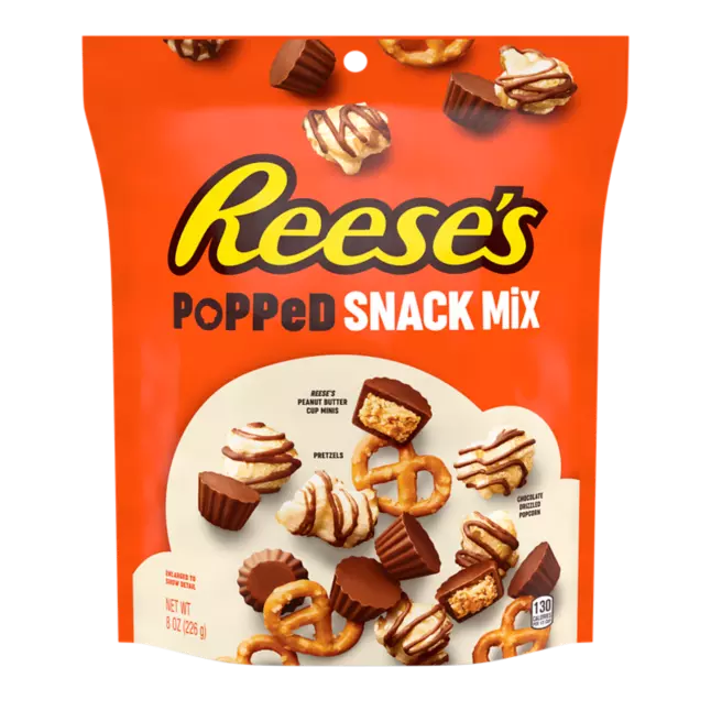 REESE'S Filled Pretzels with Peanut Butter Filling, 9 oz bag