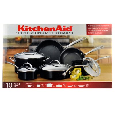 KitchenAid Cookware Set - Black - 10 pcs..  Ends: May 16, 2012 8:00:00 AM CDT
