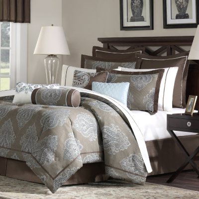 Hennessey Comforter Set - Queen - 20 pc..  Ends: Jan 27, 2012 8:00:00 PM CST