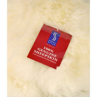 Sheepskin Rug 41" X 25".  Ends: May 16, 2012 11:43:00 AM CDT