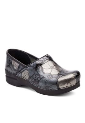 Dansko Shoes Nursing Shoes and Clogs at ScrubsHQ
