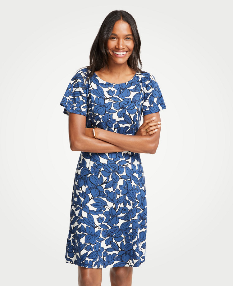 Clothing for Women with Ties, Buttons & Grommets | ANN TAYLOR