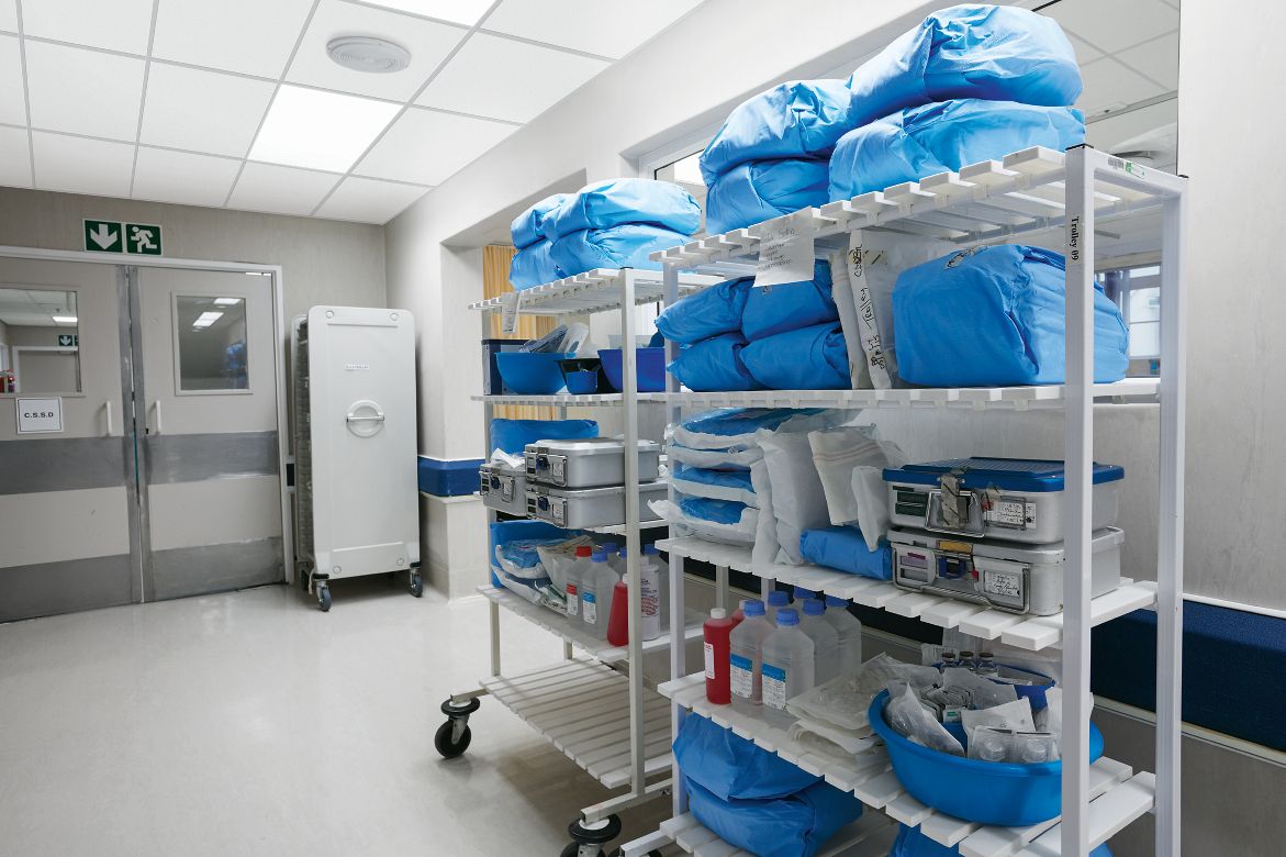 Hospital Decontamination Room Armstrong Ceiling Solutions Commercial