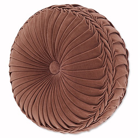 J. Queen New York Serenity Tufted Round Throw Pillow in Spice - Bed Bath & Beyond