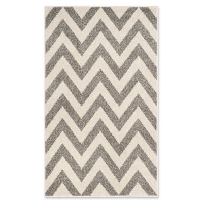 Buy Safavieh Amherst Chevy 2-Foot 6-Inch x 4-Foot Indoor/Outdoor Accent Rug in Dark Grey/Beige from  Bed Bath & Beyond