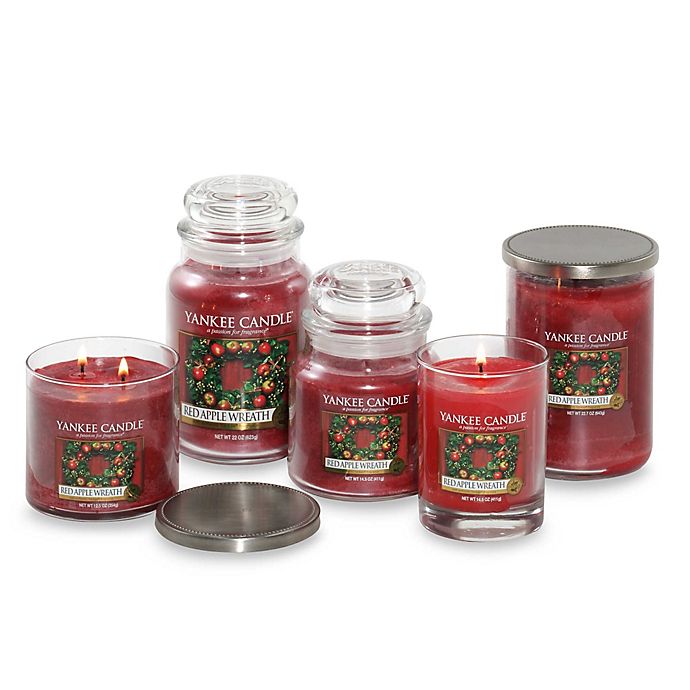 Yankee Candle® Housewarmer® Red Apple Wreath™ Candles
