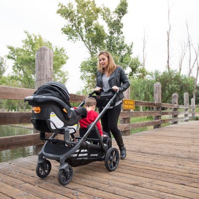 car seats compatible with joovy qool