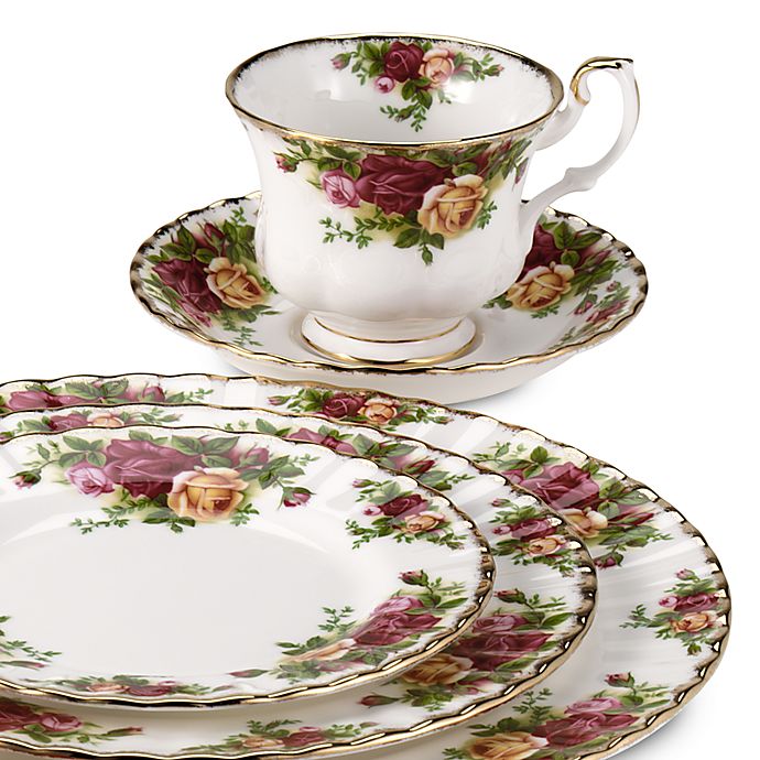 Royal Albert Old Country Roses Gold Trim China Cup & Saucer Set s 