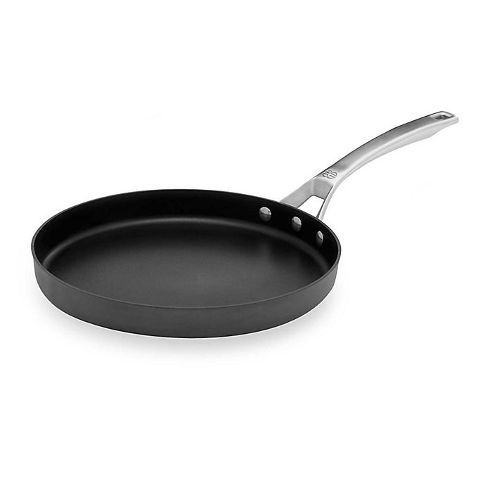 Calphalon® Signature™ Nonstick 12-Inch Round Griddle Pan