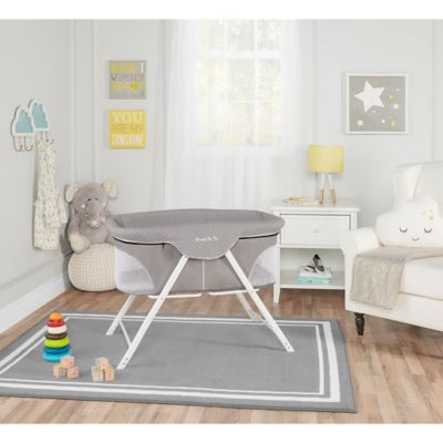 dream on me meghan portable bassinet